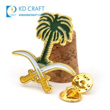 Производитель на заказ металлическая эмаль золото национальный день эмблема нагрудный значок пальма саудовская аравия кокосовая булавка для сувенира